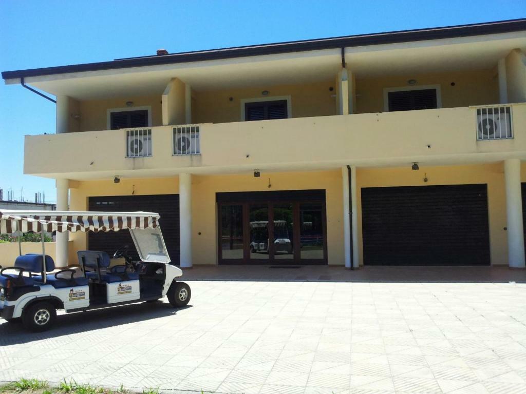 Il Borgo Della Marinella Case Vacanze 阿曼泰阿 外观 照片